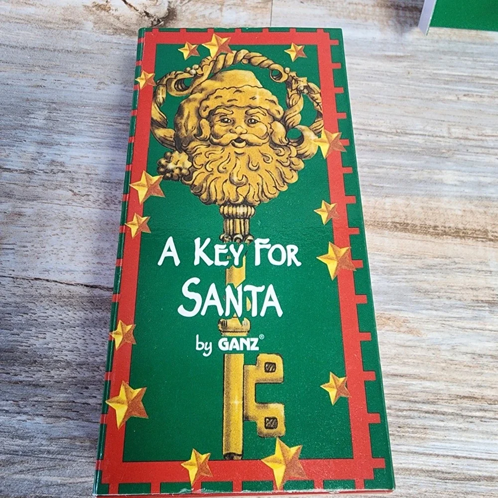 GANZ key santa
